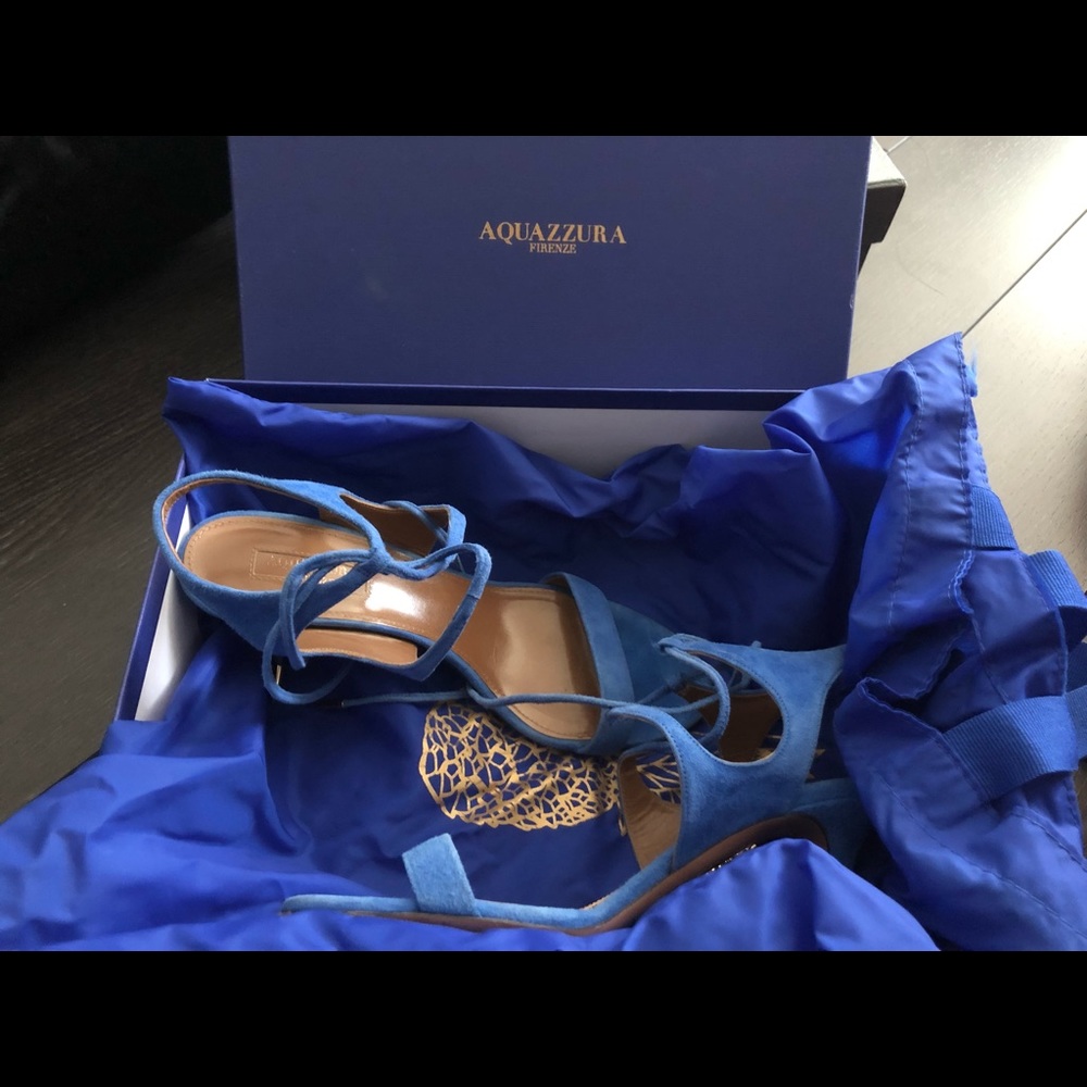 Aquazzura Colette in mandarin blue (suede)